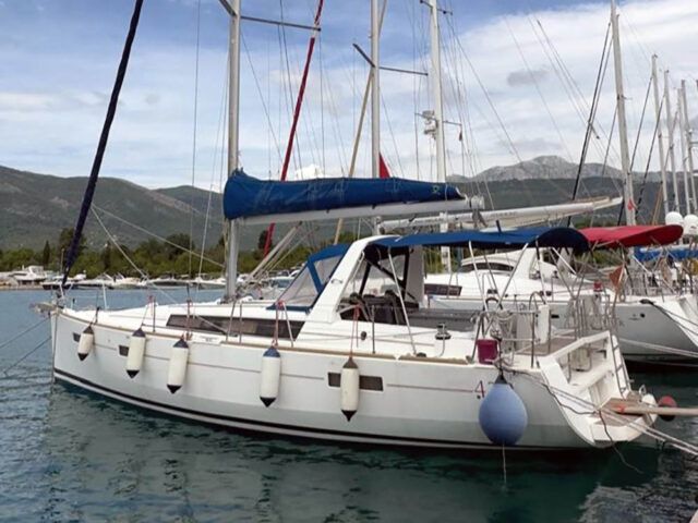 Beneteau Oceanis 41 sailboat data
