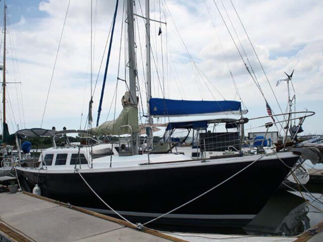 Cal 35 sailboat data