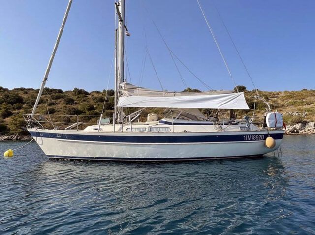Hallberg-Rassy 36 sailboat data