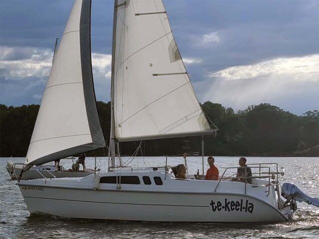 Hunter 240 sailboat data