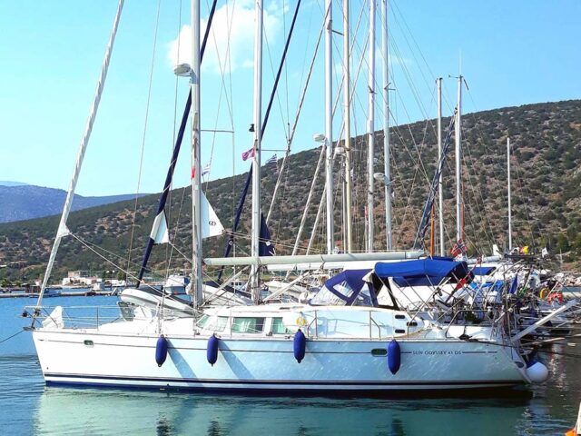 Jeanneau sun Odyssey 43 sailboat data