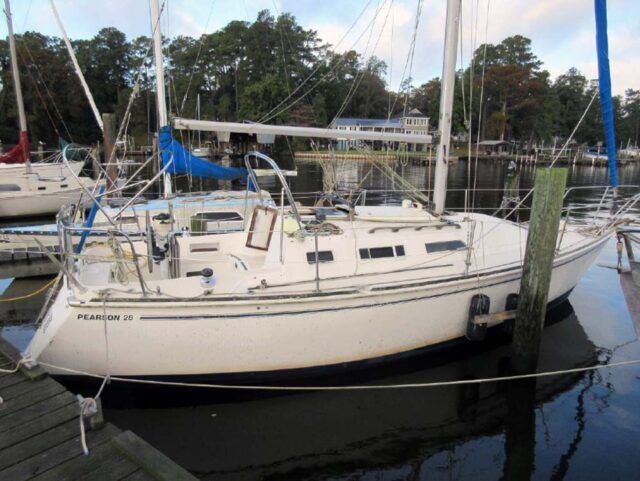 Pearson 28 sailboat data