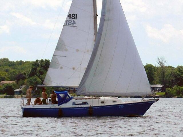 Pearson 30 sailboat data